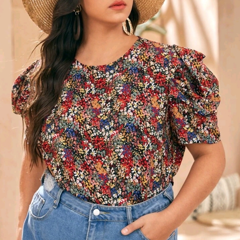 SHEIN 4XL Floral Puff Sleeve Top